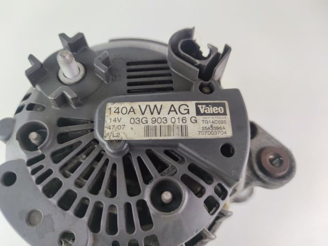 bontott AUDI A4 B8 Generátor