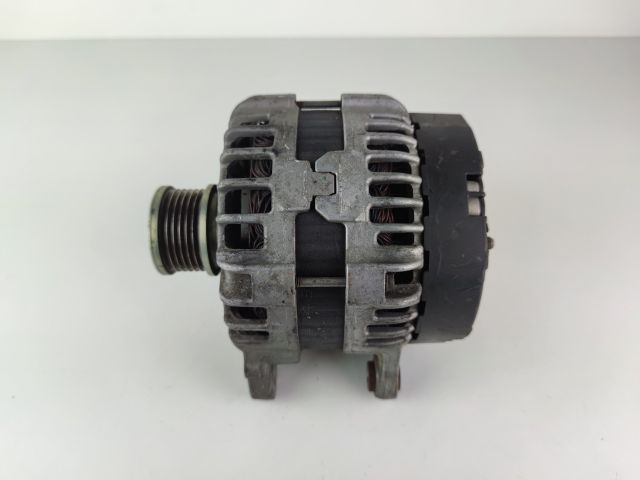 bontott AUDI A4 B8 Generátor