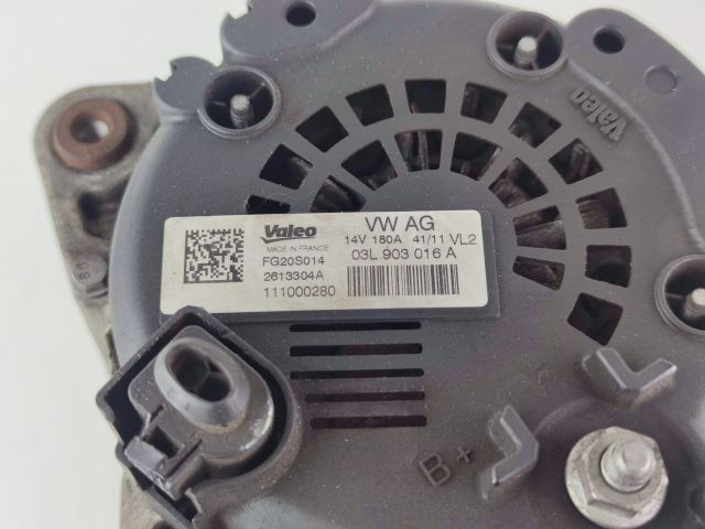 bontott AUDI A4 B8 Generátor