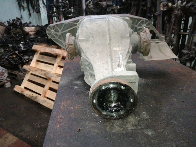 bontott AUDI A4 B8 Hátsó Differenciálmű