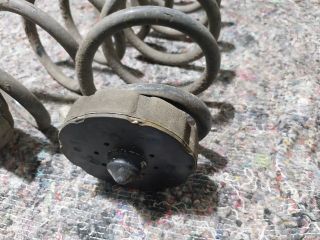 bontott AUDI A4 B8 Hátsó Rugó Pár