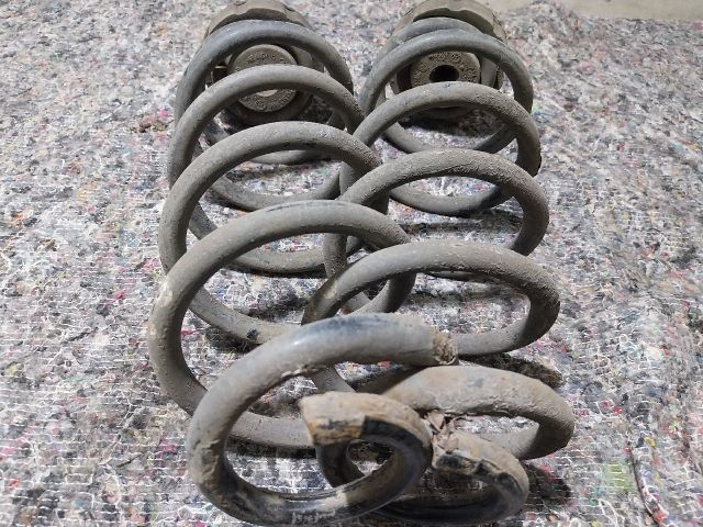 bontott AUDI A4 B8 Hátsó Rugó Pár