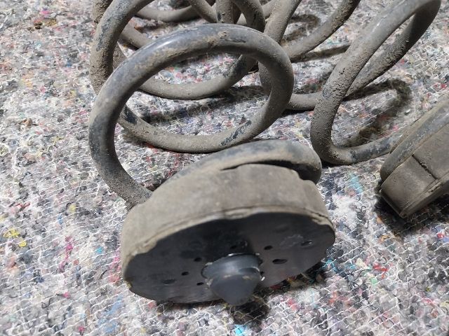 bontott AUDI A4 B8 Hátsó Rugó Pár