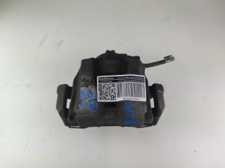 bontott AUDI A4 B8 Jobb első Féknyereg Munkahengerrel