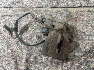 bontott AUDI A4 B8 Jobb hátsó Féknyereg Munkahengerrel