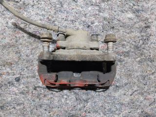 bontott AUDI A4 B8 Jobb hátsó Féknyereg Munkahengerrel