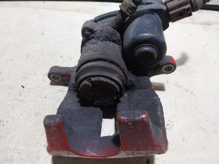 bontott AUDI A4 B8 Jobb hátsó Féknyereg Munkahengerrel