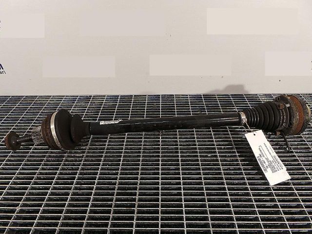 bontott AUDI A4 B8 Jobb hátsó Féltengely