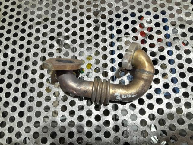 bontott AUDI A4 B8 Kartergázcső