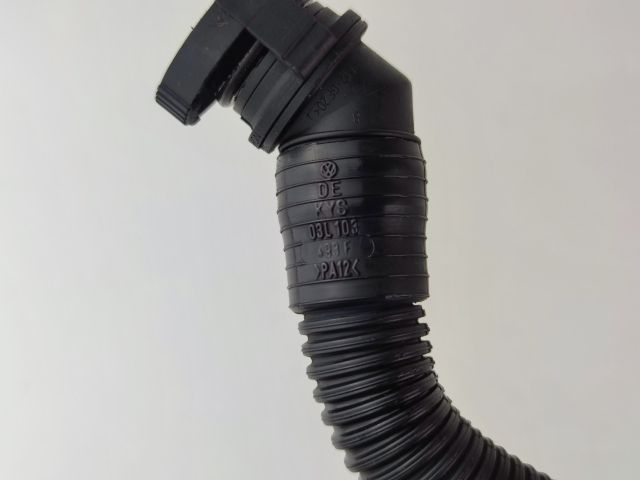 bontott AUDI A4 B8 Kartergázcső