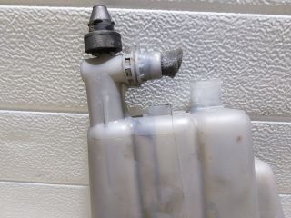 bontott AUDI A4 B8 Kiegyenlítő Tartály