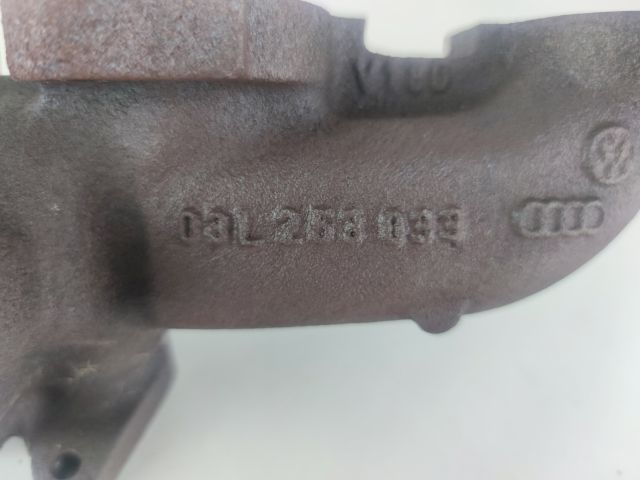 bontott AUDI A4 B8 Kipufogó Könyök