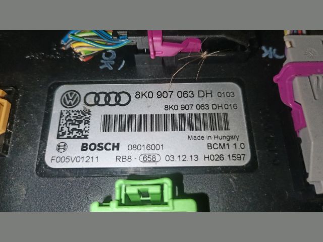 bontott AUDI A4 B8 Komfort Elektronika