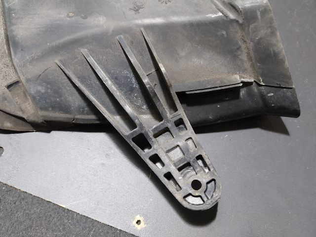 bontott AUDI A4 B8 Légbeömlő Cső