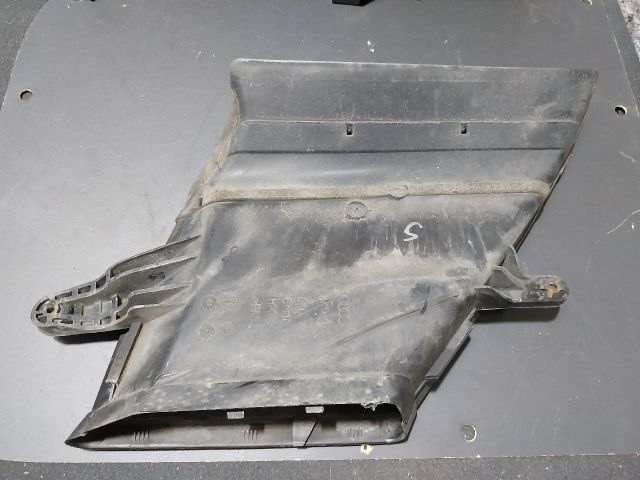 bontott AUDI A4 B8 Légbeömlő Cső