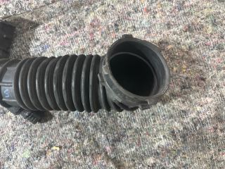 bontott AUDI A4 B8 Légbeömlő Cső