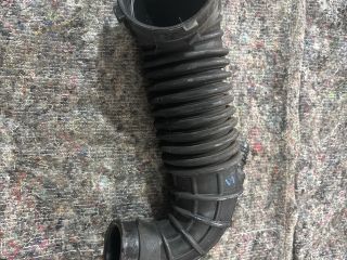 bontott AUDI A4 B8 Légbeömlő Cső