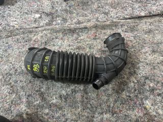 bontott AUDI A4 B8 Légbeömlő Cső