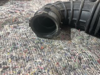 bontott AUDI A4 B8 Légbeömlő Cső