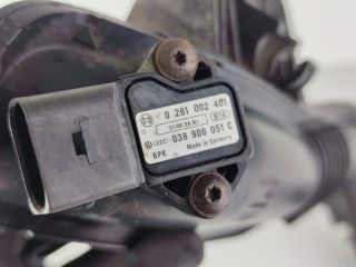 bontott AUDI A4 B8 Légbeömlő Cső