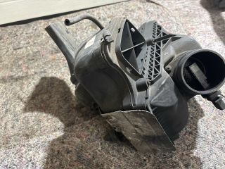 bontott AUDI A4 B8 Légszűrő Ház