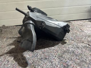 bontott AUDI A4 B8 Légszűrő Ház