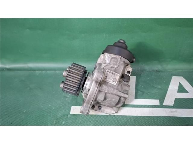 bontott AUDI A4 B8 Nagynyomású Szivattyú