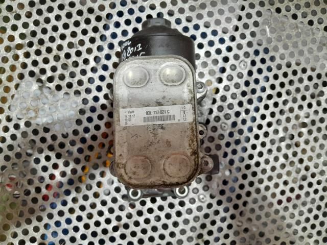 bontott AUDI A4 B8 Olajhűtő