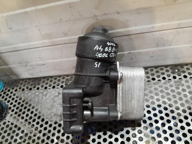 bontott AUDI A4 B8 Olajhűtő