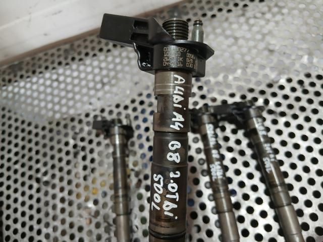 bontott AUDI A4 B8 Porlasztó Sor / Híd