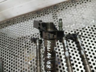 bontott AUDI A4 B8 Porlasztó Sor / Híd