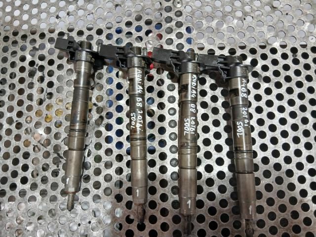 bontott AUDI A4 B8 Porlasztó Sor / Híd