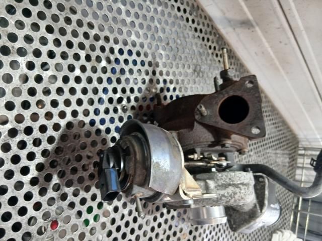 bontott AUDI A4 B8 Turbó