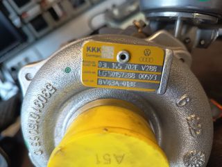 bontott AUDI A4 B8 Turbó