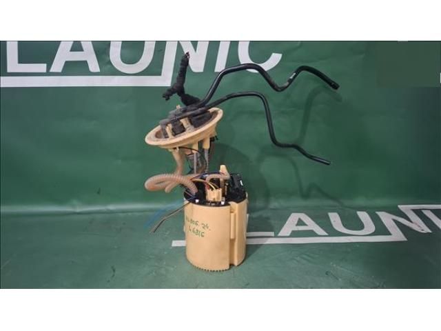 bontott AUDI A4 B8 Üzemanyag Szivattyú