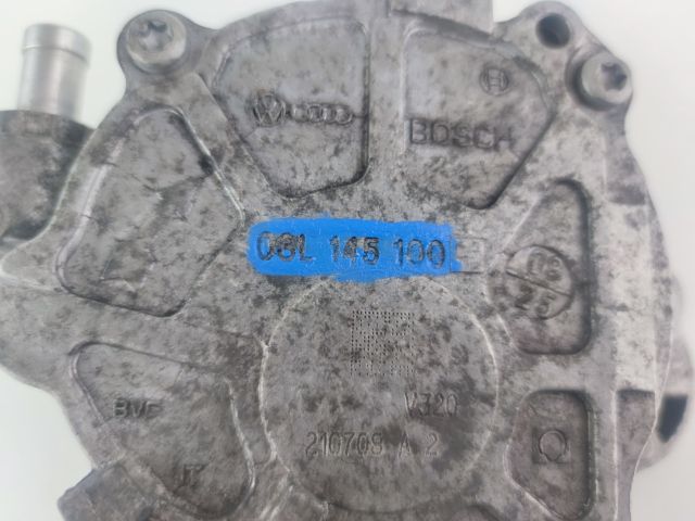 bontott AUDI A4 B8 Vákumpumpa