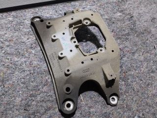 bontott AUDI A4 B8 Váltó Tartó Bak (Pozíciófüggetlen)