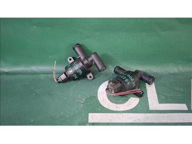 bontott AUDI A4 B8 Vízpumpa