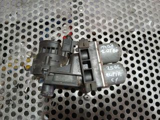 bontott AUDI A4 B8 Vízpumpa