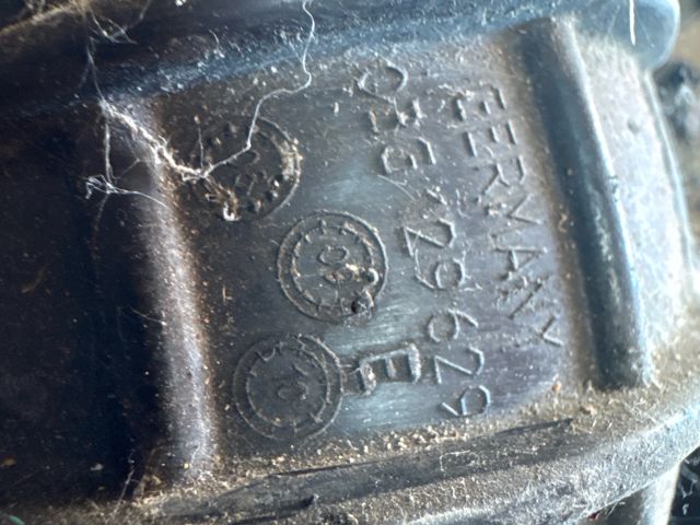 bontott AUDI A4 B8 Szívó Cső