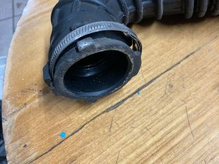 bontott AUDI A4 B8 Szívó Cső