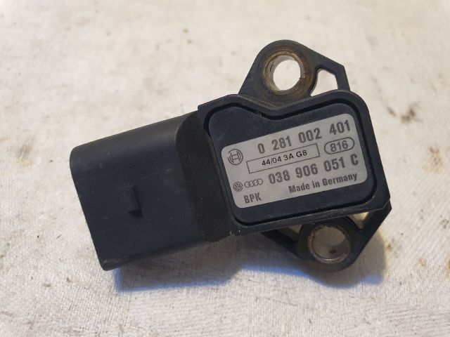 bontott AUDI A4 B8 Szívócső Nyomásérzékelő