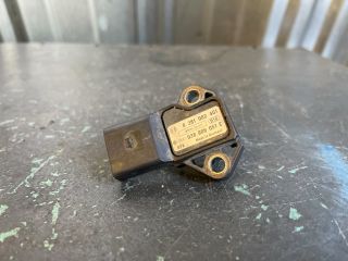 bontott AUDI A4 B8 Szívócső Nyomásérzékelő