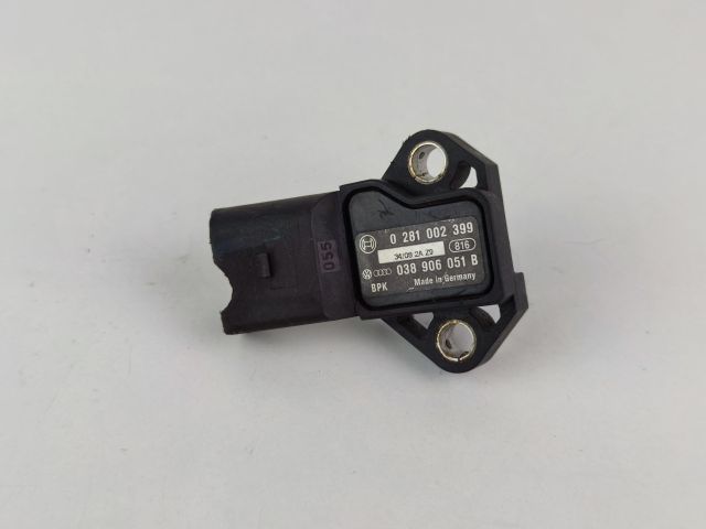 bontott AUDI A4 B8 Szívócső Nyomásérzékelő