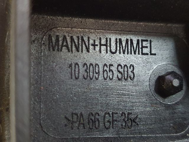 bontott AUDI A4 B8 Szívósor