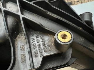 bontott AUDI A4 B8 Szívósor