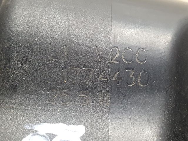 bontott AUDI A4 B8 Szívósor