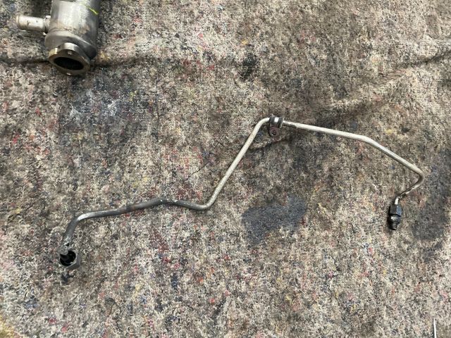 bontott AUDI A4 B8 Turbó Olajcső