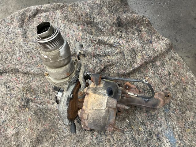 bontott AUDI A4 B8 Turbó