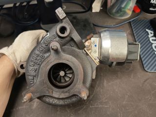 bontott AUDI A4 B8 Turbó